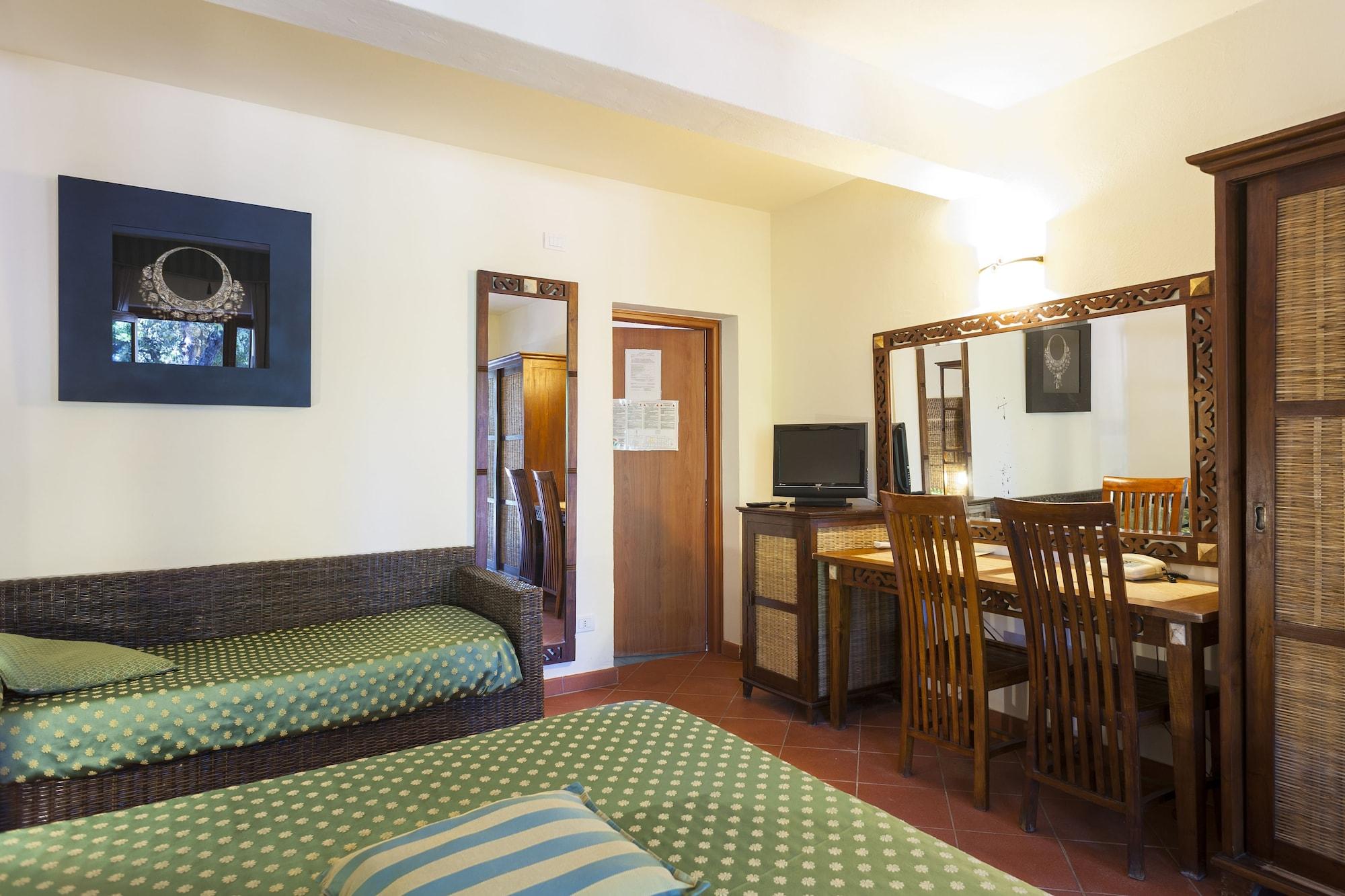 Hotel La Perla Del Golfo Procchio  Exterior photo
