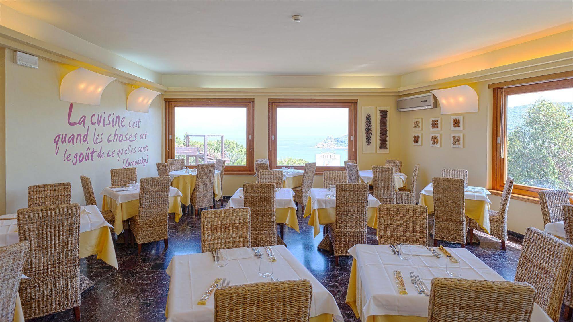 Hotel La Perla Del Golfo Procchio  Exterior photo